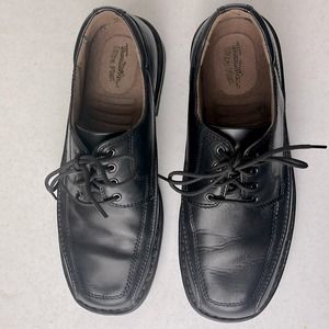 Thom McAnn's mans black ultra-flex full-grain-leather lace-up oxfords size 9